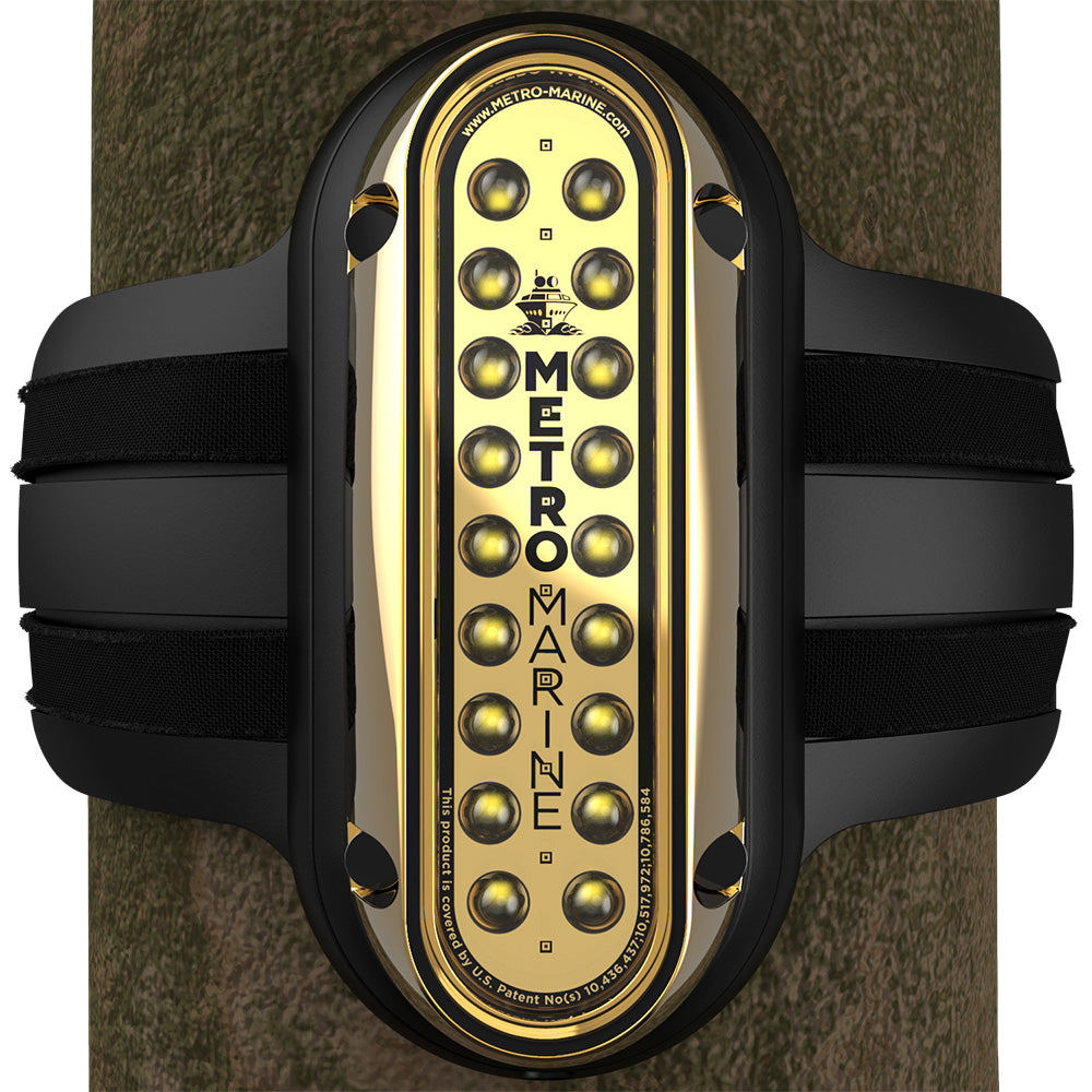 Metro Marine HighOutput Vertical Piling Mount Light wIntelligent Monochromatic LEDs  White 45 Beam FPME1VW345